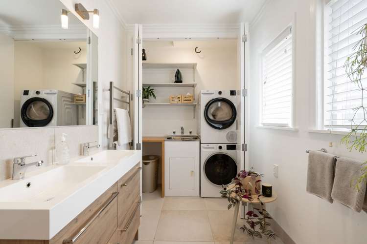 48 Nixon Street Hamilton East_16