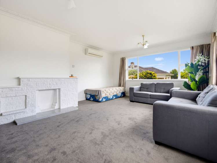 70 dinsdale road_3