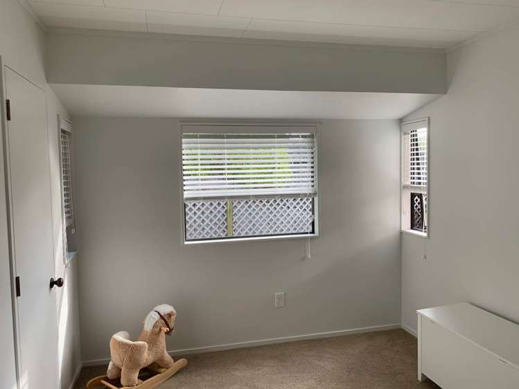 72 Gledstane Road Stanmore Bay_9