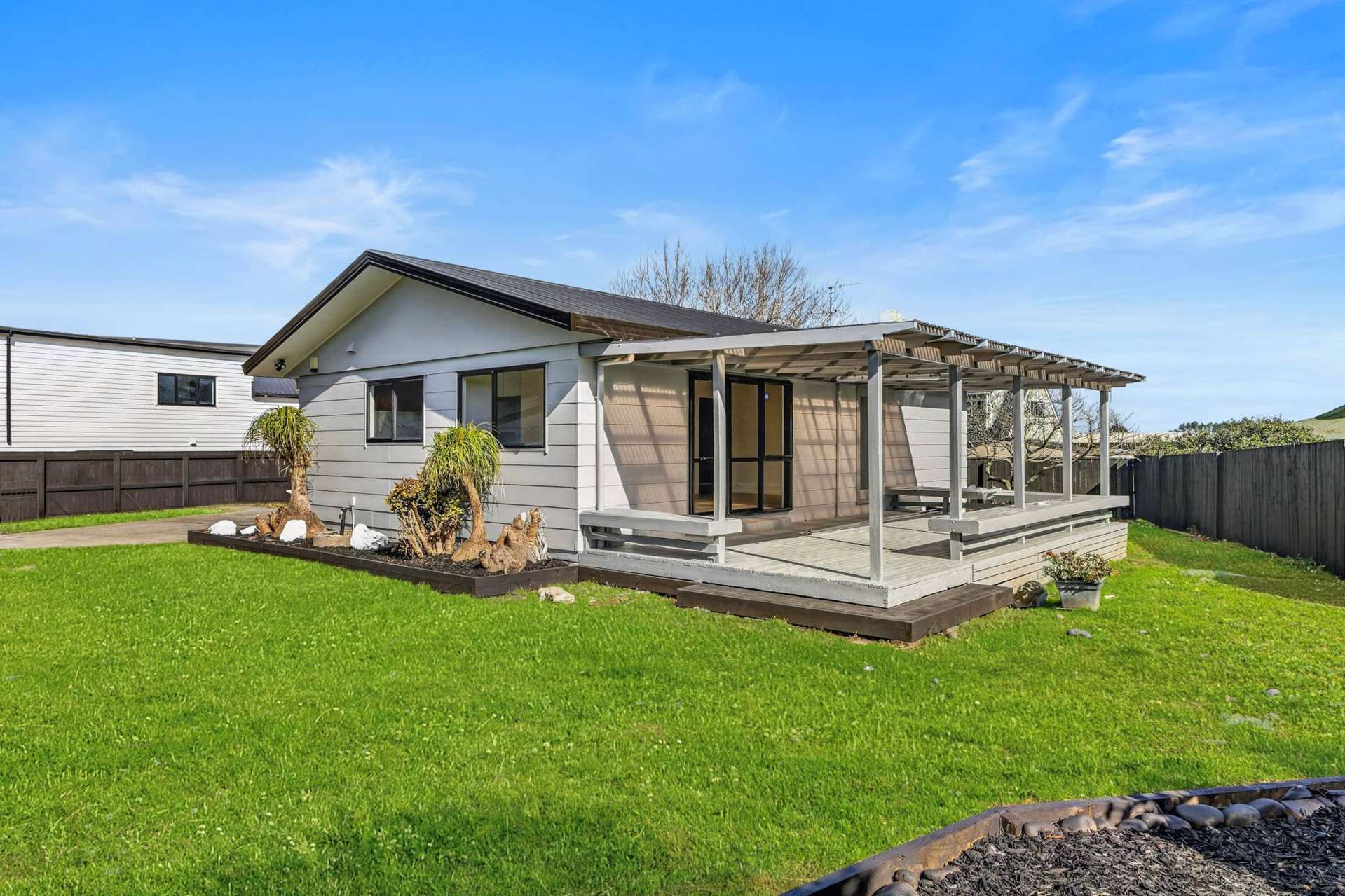 85 Redcrest Avenue Papakura_0