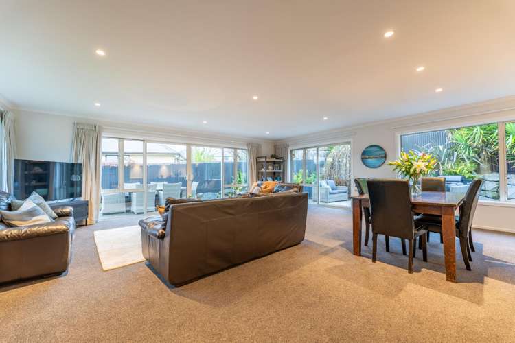 38 Dobson Street Gleniti_17