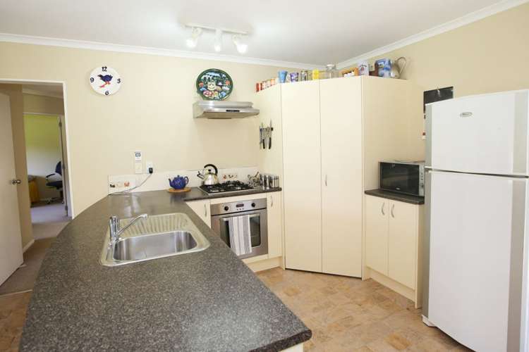 28 Komokoriki Hill Road Makarau_8