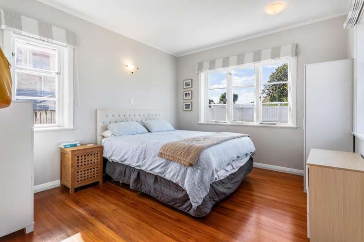 30 Newcastle Terrace Mount Albert_17