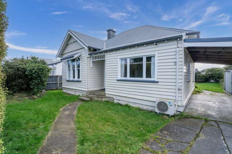 12 Avenal Street Avenal_32