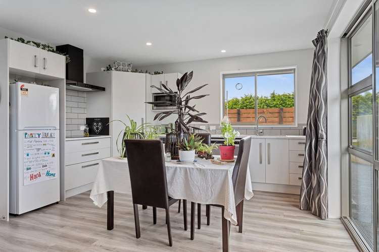 573 Oxford Road Fernside_20