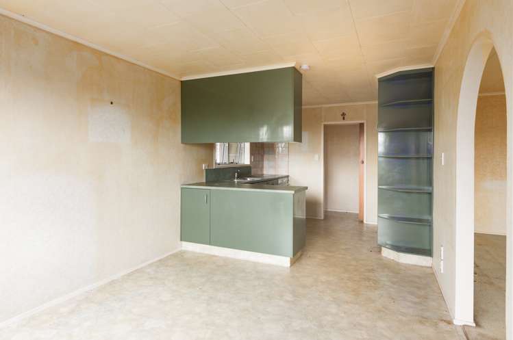 1 Stiles Avenue Waipukurau and Surrounds_3