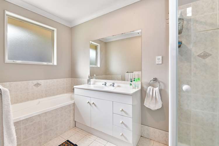 49 Donald Street Stanmore Bay_13