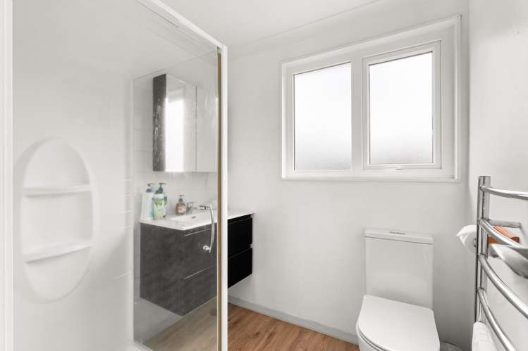367 Ilam Road Bryndwr_15