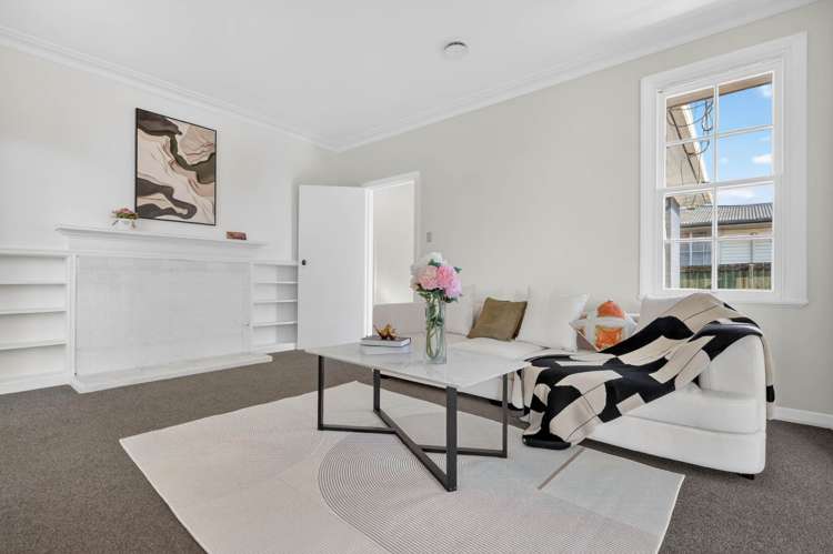 24 Henwood Road Mangere East_1