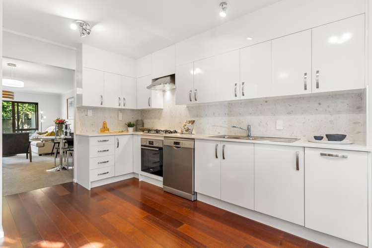 9/3 Lovelock Avenue Mount Eden_10