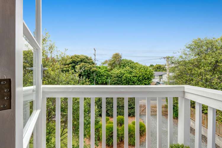 48 D'Oyly Drive Stanmore Bay_13