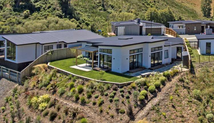 23 Hill Tops Way Stoke_30