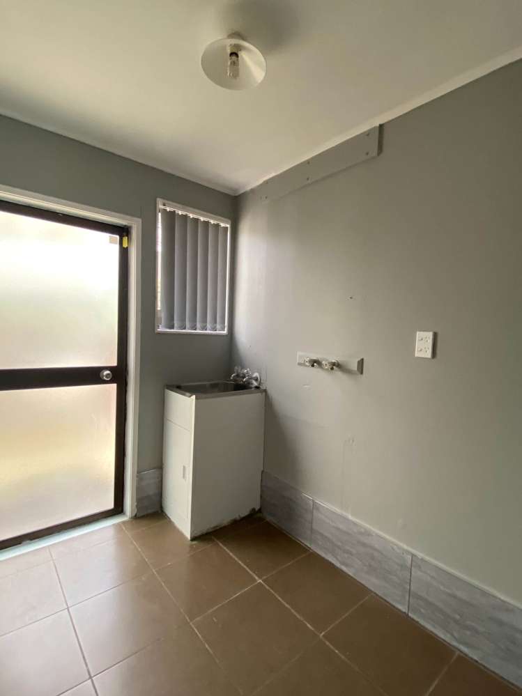 2/190 Te Irirangi Drive Flat Bush_9