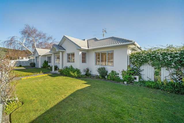 Easy-Care Living, Central Convenience