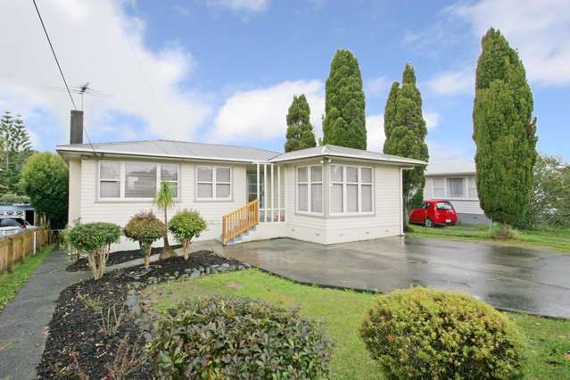 28 Huruhuru Road Massey_1