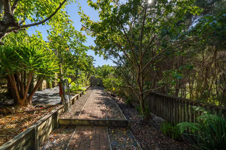 5 Bintulu Place Fairview Heights_35