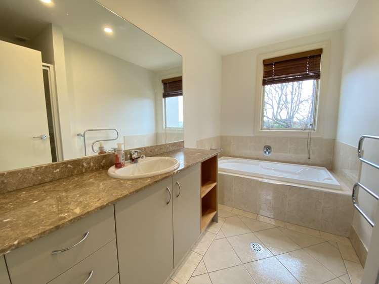1/120 St Johns Road Meadowbank_9