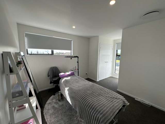 40 West Street Pukekohe_4