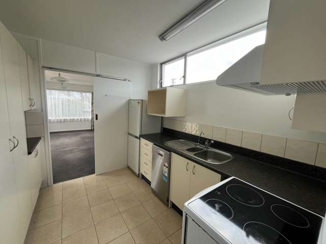 6 Wilding Avenue Epsom_3