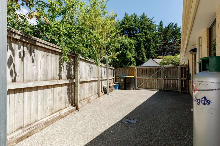 6 Bridgewater Lane Stoke_29