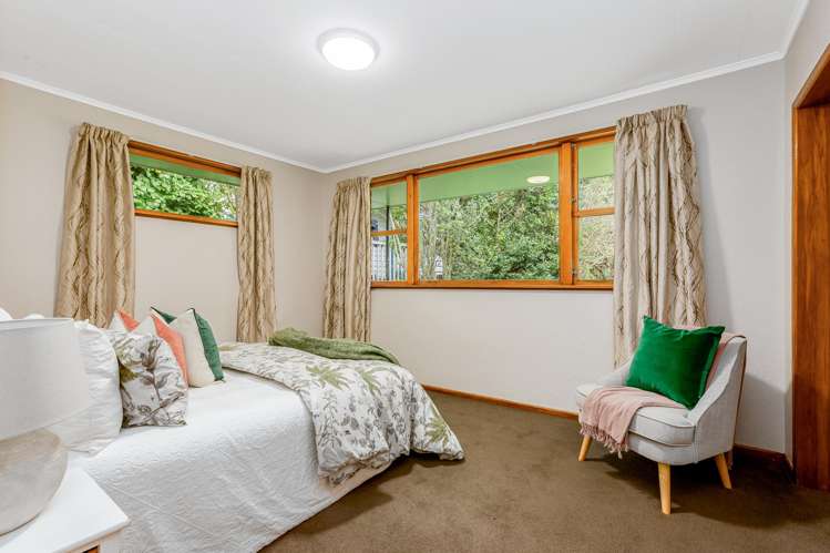 296 Main Road Tawa_10