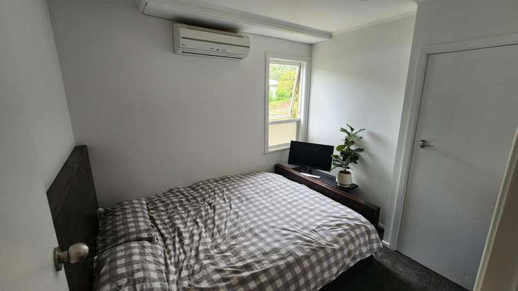 9 Willcox Grove Naenae_13