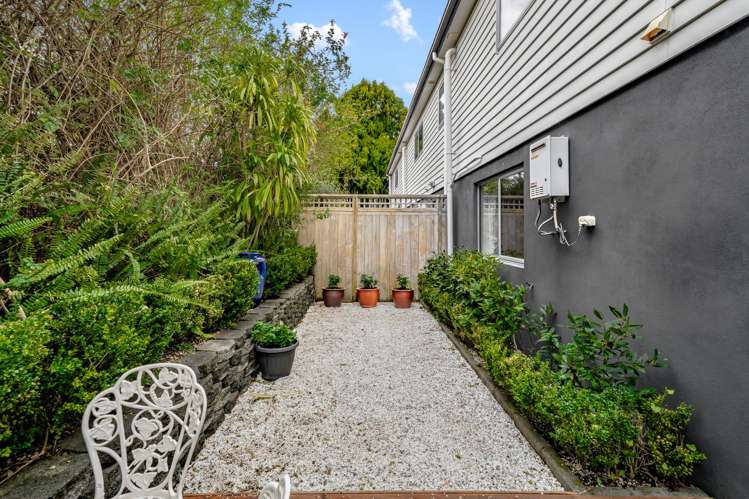 18c Campbell Road Royal Oak_26