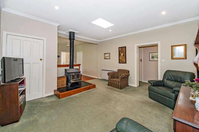 129 High Street Leeston_3