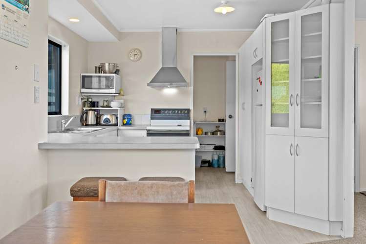 33 Williams Road North Pyes Pa_13