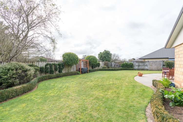 17 Innswood Place Rototuna North_32