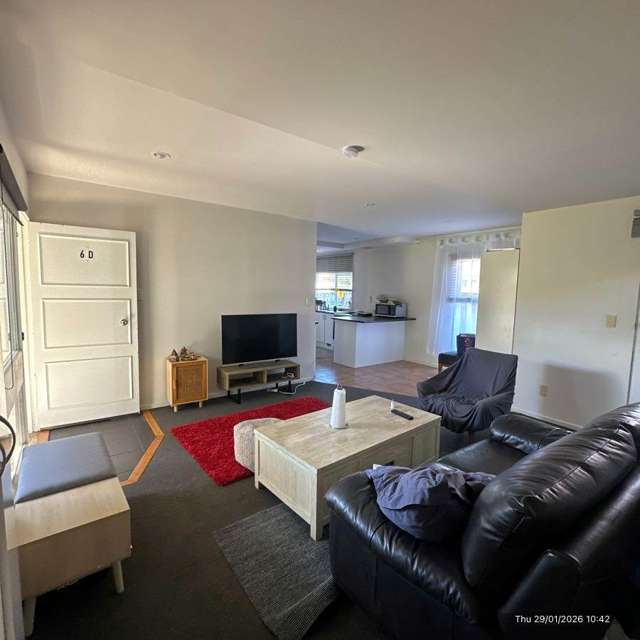 D/6 Wesley Avenue Mt Albert_3