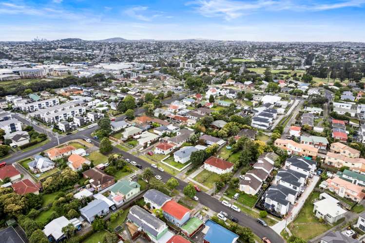 2/16 Craigbank Avenue New Lynn_20