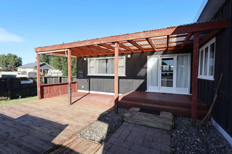 145 John Place Heidelberg_13