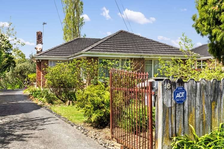 16 Tindall Crescent Otara_21