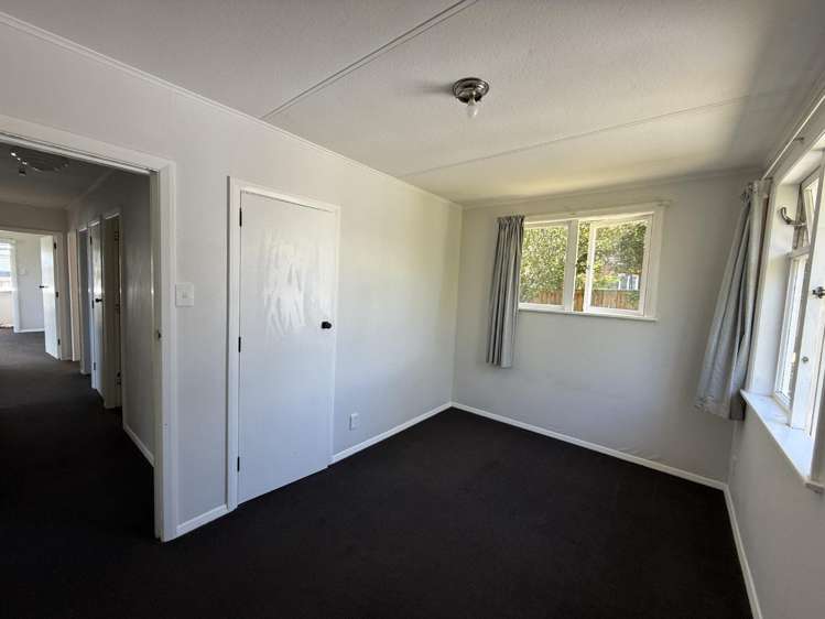 6 Radcliffe Street Glen Innes_14