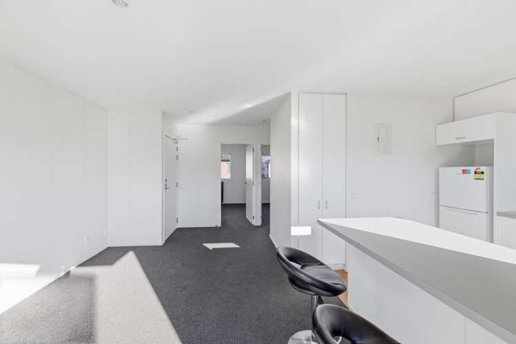 B8/101 Caledonian Road_5