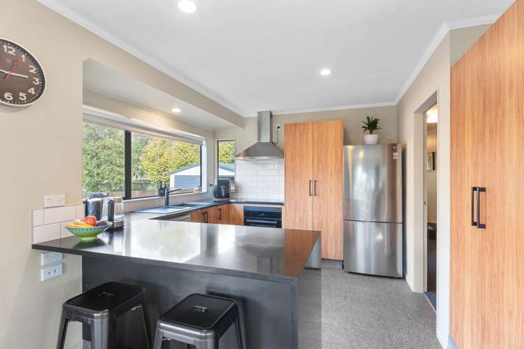 16 The Avenue Otaki Beach_6