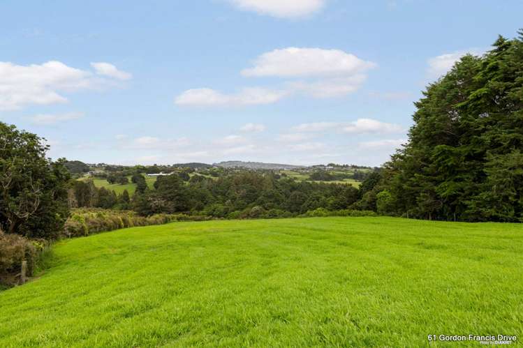 1 Donald Gavin Way, 52 & 61 Gordon Francis Drive Pukekohe East_27