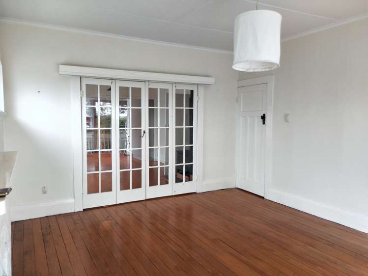 55 Willerton Avenue New Lynn_8