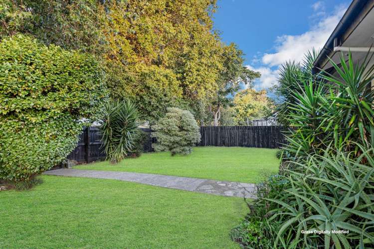 13 Redcrest Avenue Papakura_11