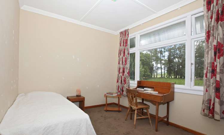 2272 Ohai-Clifden Highway Orawia_12