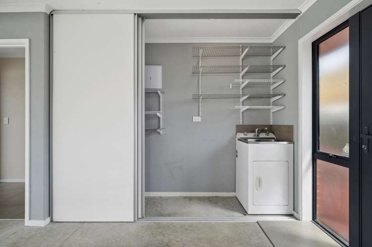 7 Puriri Crescent Hillcrest_17