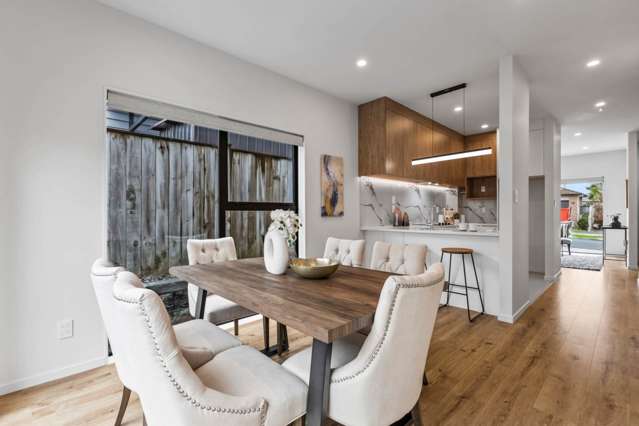Freehold, 3 Beds, Top School Zones