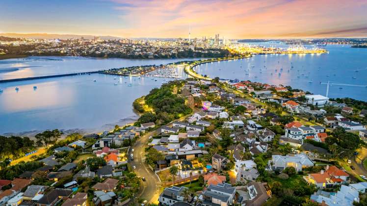 134 Paritai Drive Orakei_23