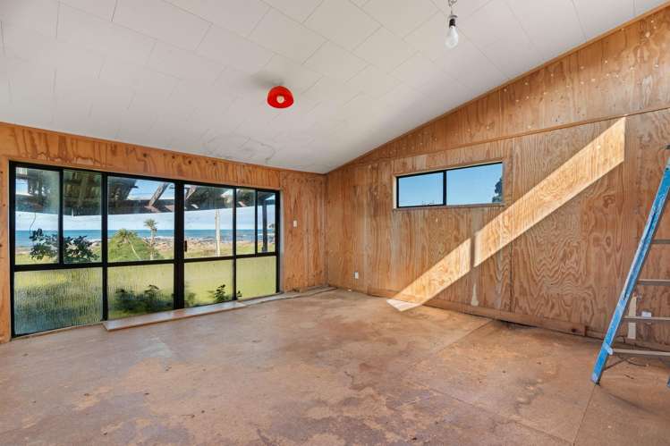 1105 Mataikona Road Mataikona_16