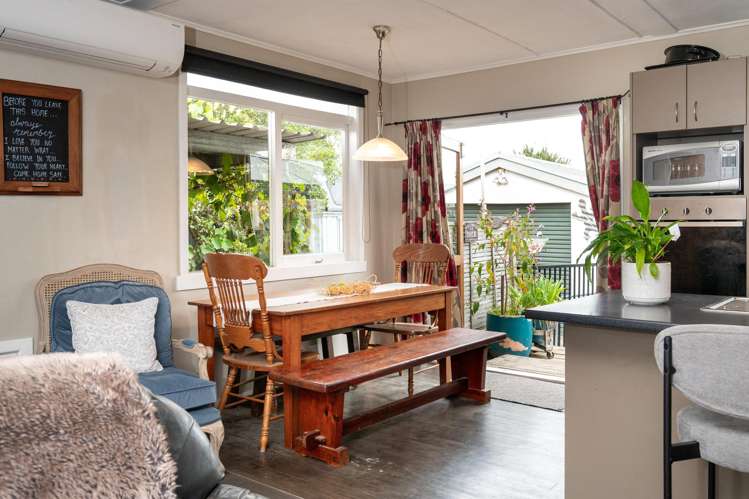 34 Elliott Crescent_5