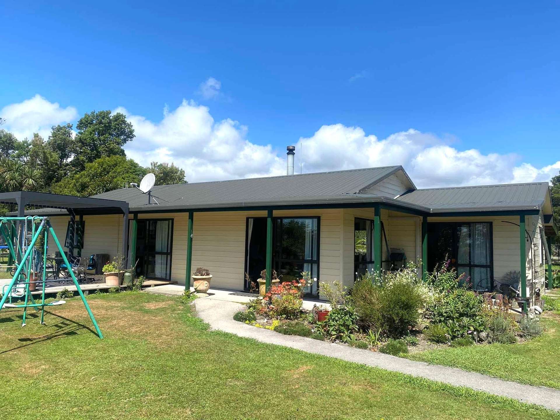 215 Utopia Road Westport_0