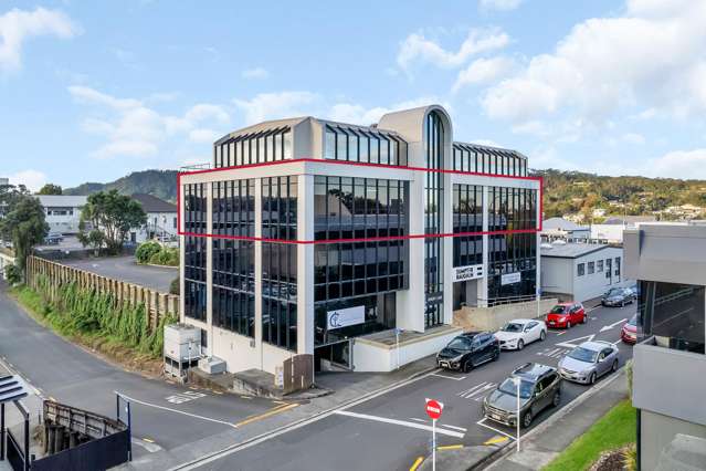 Diversified CBD office investment