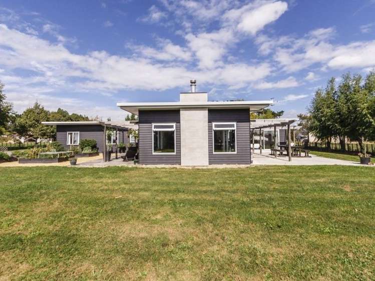 743 Stoney Creek Road Bunnythorpe_25