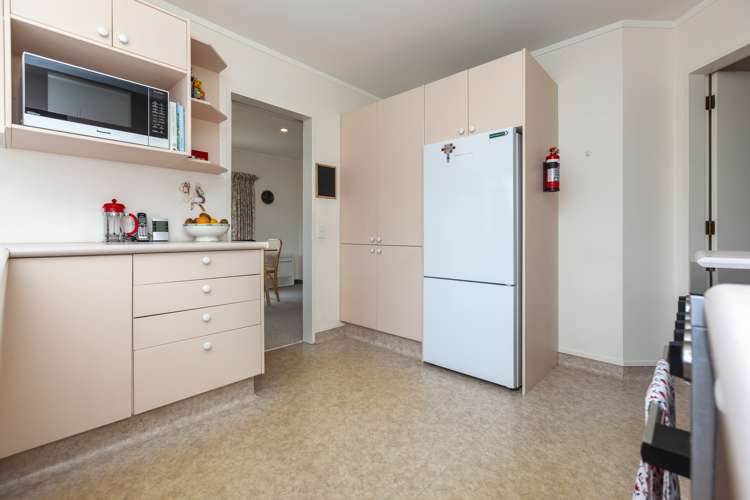 113 Hillcrest Road Raumati Beach_12